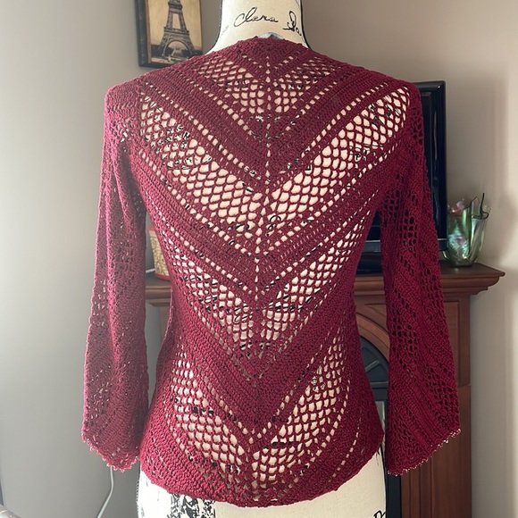 The Limited crochet sweater - Picture 3 of 5